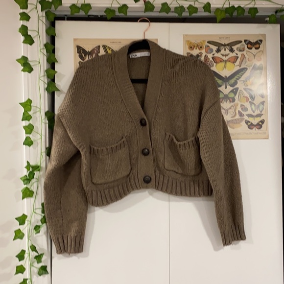 Zara Brown 2-Piece Cardigan Set - Picture 3 of 4